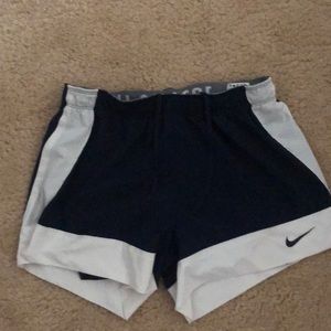 Nike 2 in 1 shorts